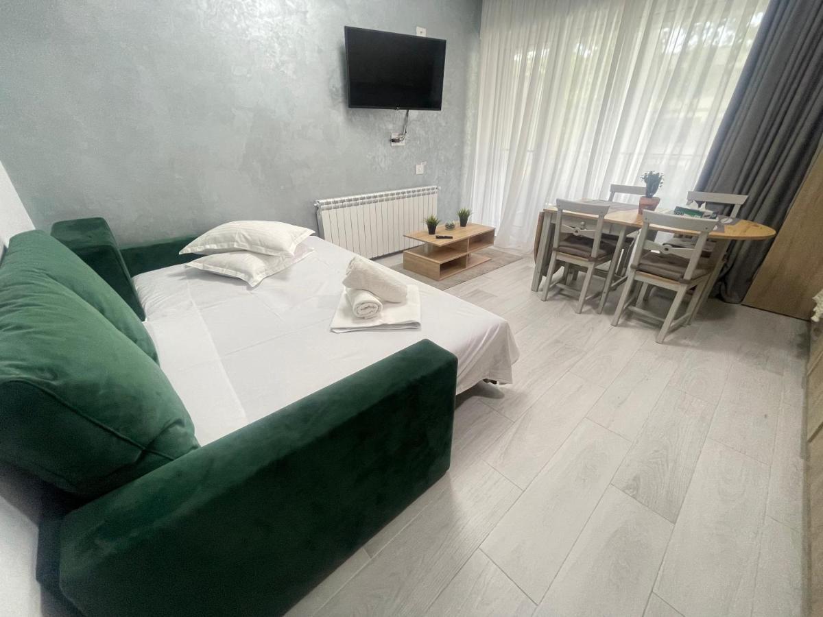 Velier Holiday Apartments Mamaia Dış mekan fotoğraf