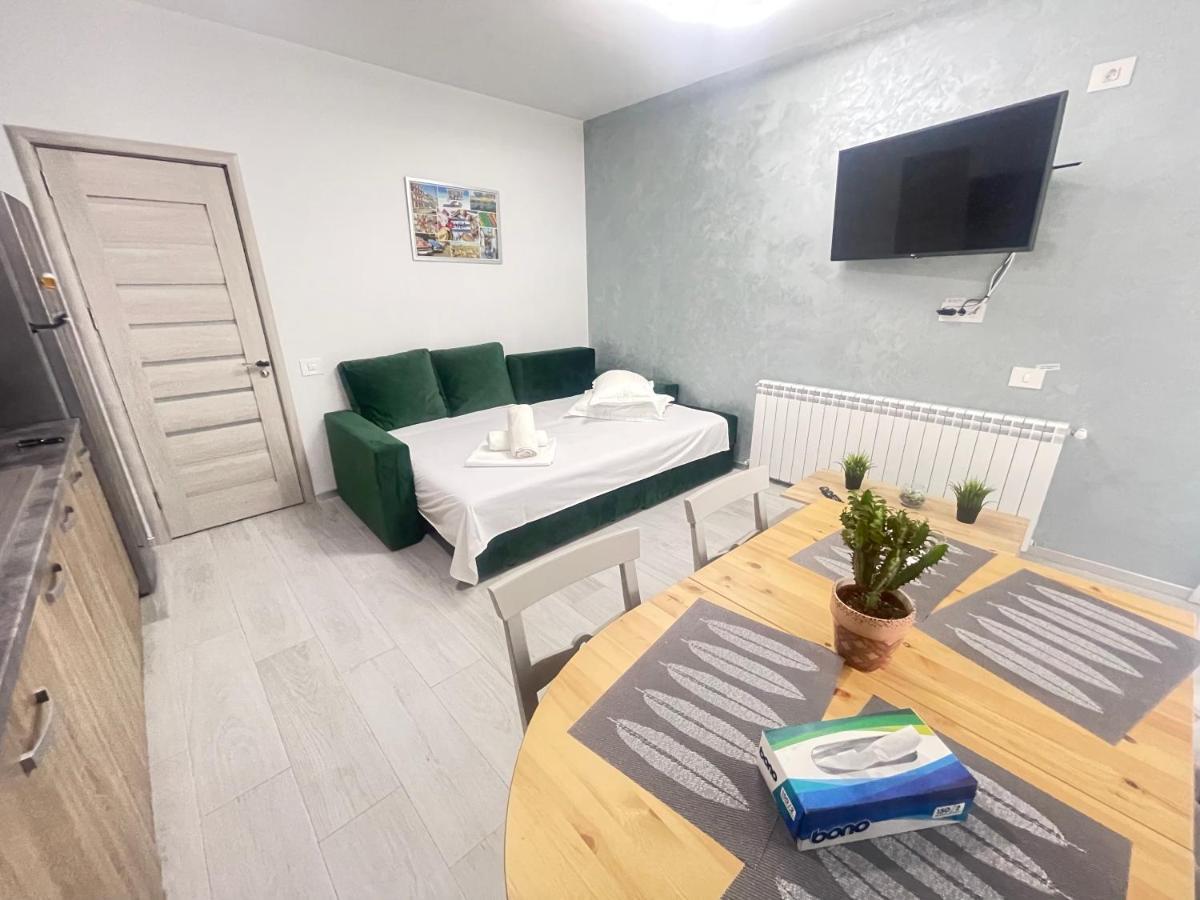 Velier Holiday Apartments Mamaia Dış mekan fotoğraf